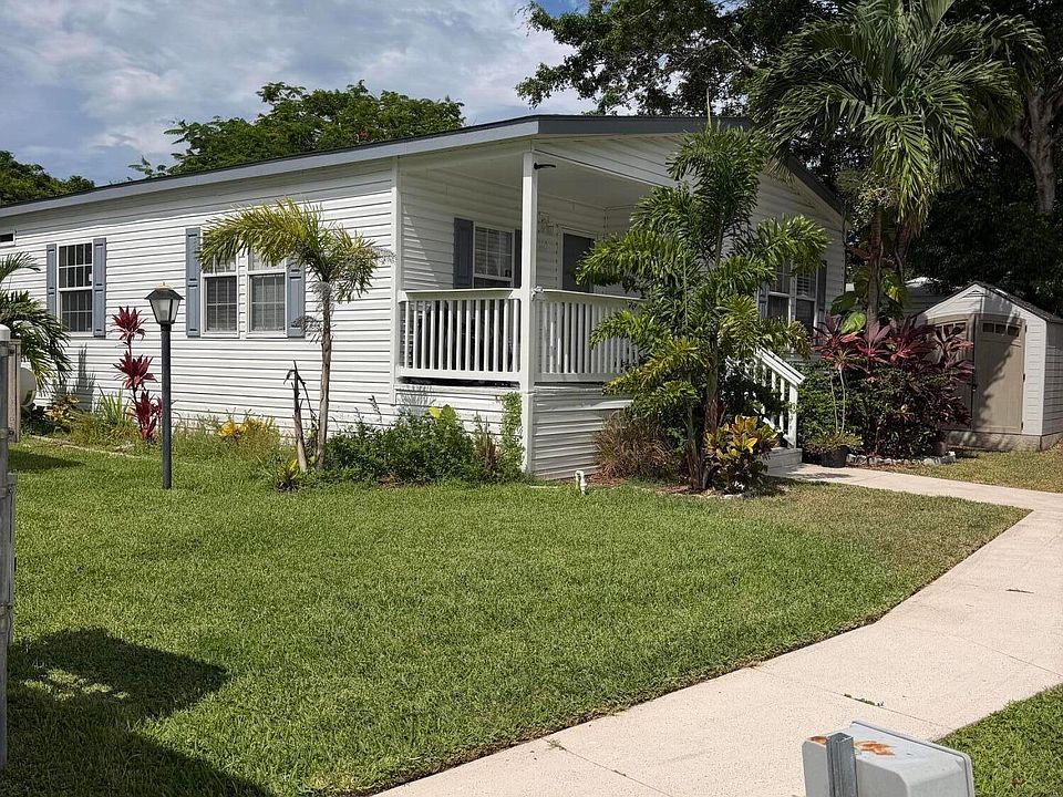 1st image of 2555 PGA Boulevard #303