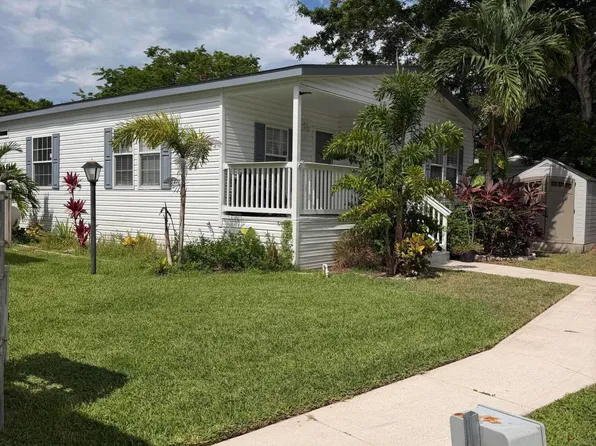 2555 PGA Boulevard #303, Palm Beach Gardens, FL 33410