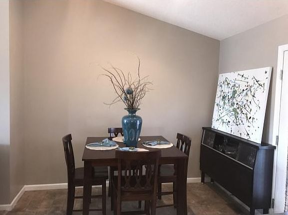 4th image of 126 Mountain Creek Ct