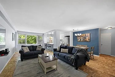4525 Henry Hudson Parkway West