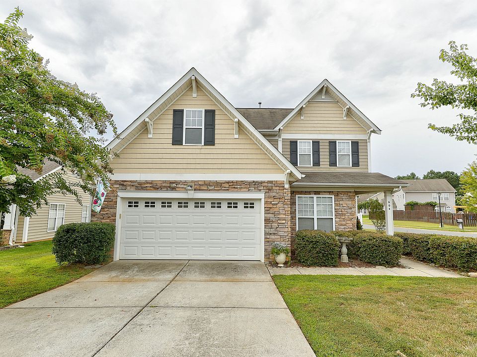 1st image of 604 Goldflower Dr