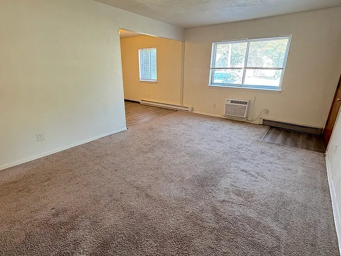 410 Bosley Ave #B — Photo 6