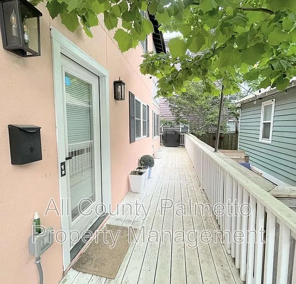 278 Ashley Ave — Photo 18