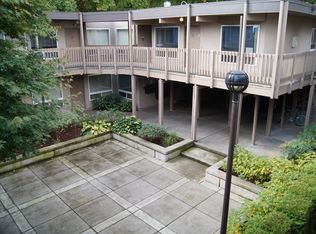 2031 SW 10th Ave, Portland, OR 97201