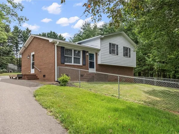 193 Creed Rd, Mount Airy, NC 27030