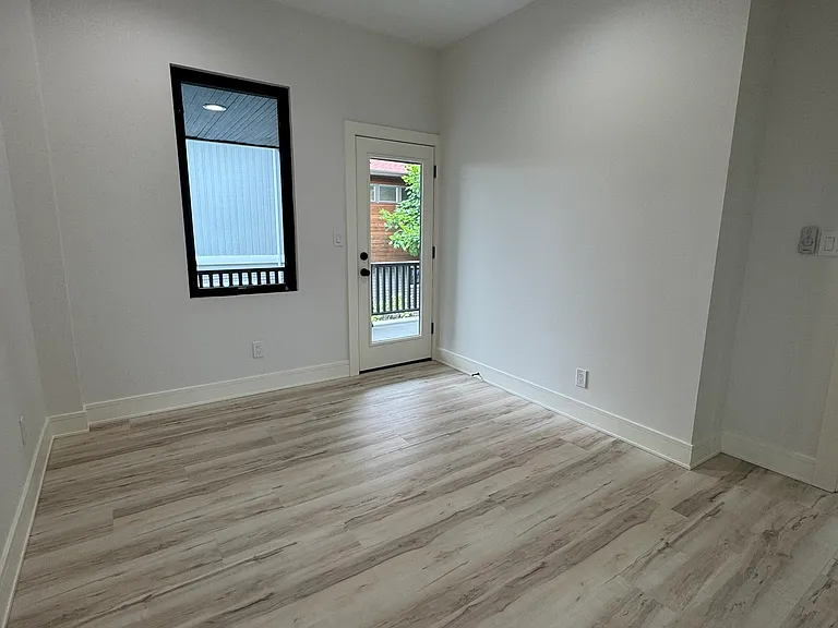 6810 Herman Ave #UP — Photo 14