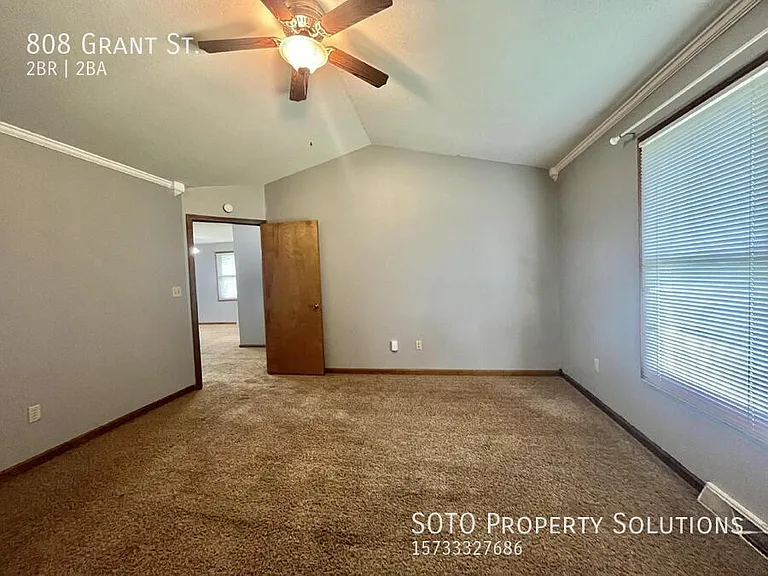 808 Grant St — Photo 16