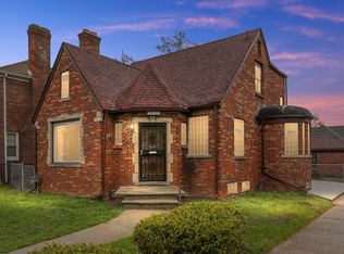 18600 Prairie St, Detroit, MI 48221