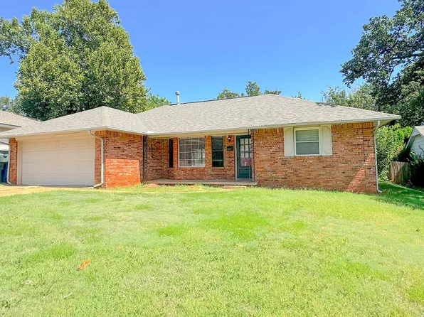 345 Travis Cir, Edmond, OK 73013