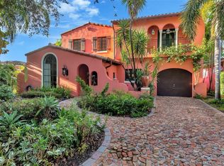 488 NE 90th St, El Portal, FL 33138