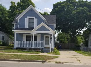 448 Diamond Ave NE, Grand Rapids, MI 49503