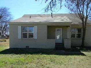 708 Kaw St, Perry, OK 73077