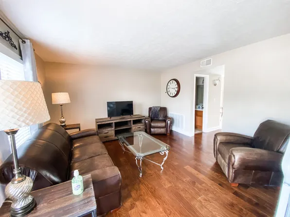 4854 Westport Rd #1, Louisville, KY 40222