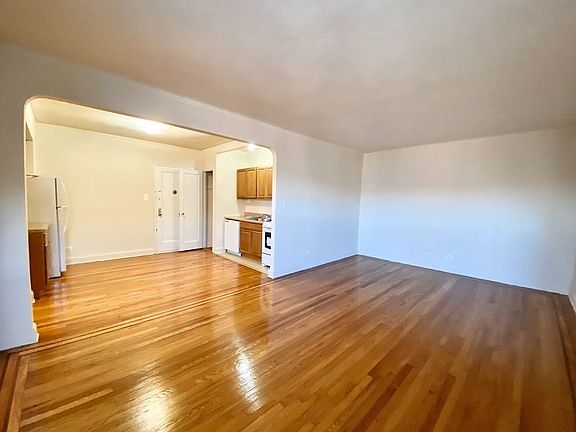 4th image of 88-11 63rd Dr #600