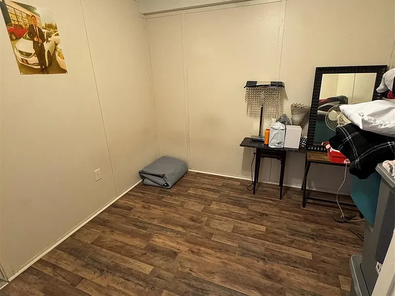 5100 Allen Genoa Rd #42 — Photo 12