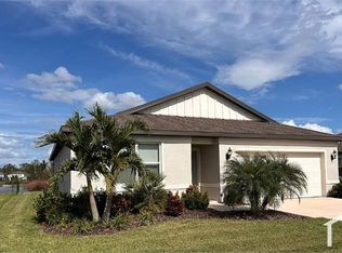 8416 Reefbay Cv, Parrish, FL 34219