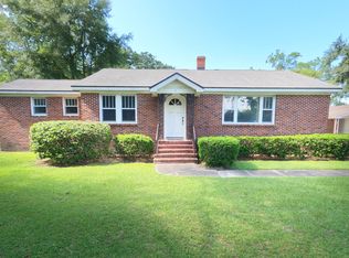 32 Smith Ave, Garden City, GA 31408