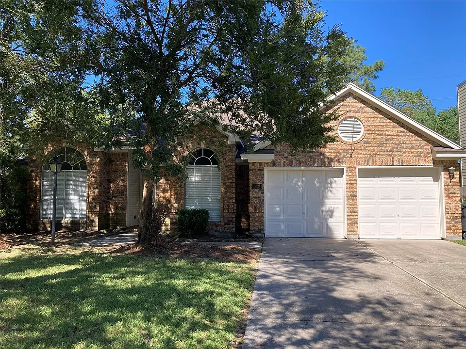 3231 Creek Manor Dr