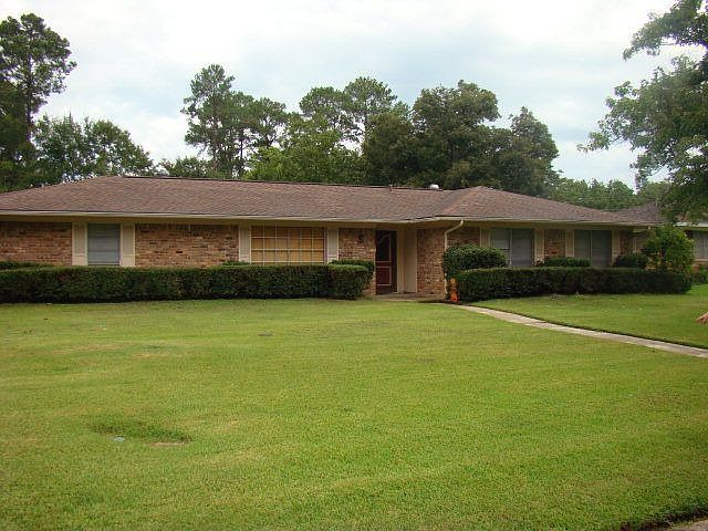 1st image of 211 Englewood Dr