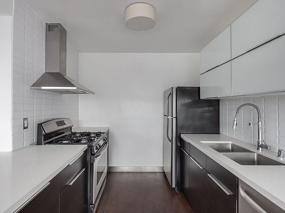4th image of 612 Huntley Dr #3.0