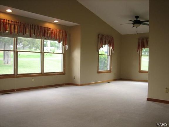 3rd image of 9938 Wolff Dr