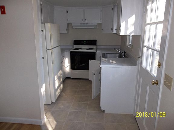 galley kitchen