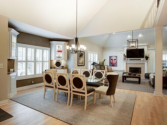 5th image of 3263 River Highlands Way