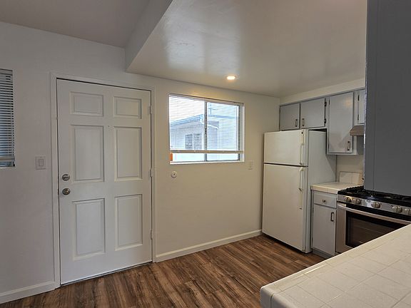 4th image of 4885 Cole St Unit 38