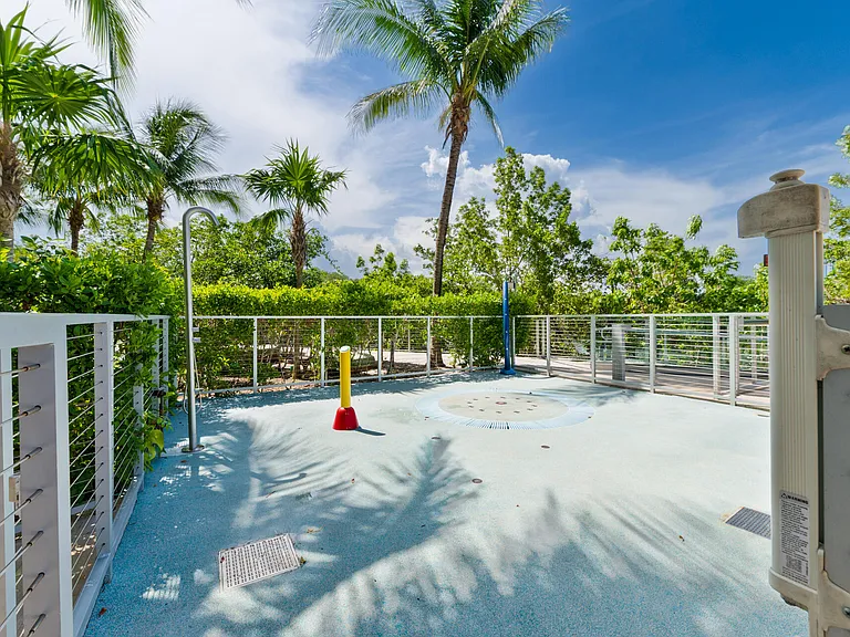 16385 Biscayne Blvd #2502 — Photo 27