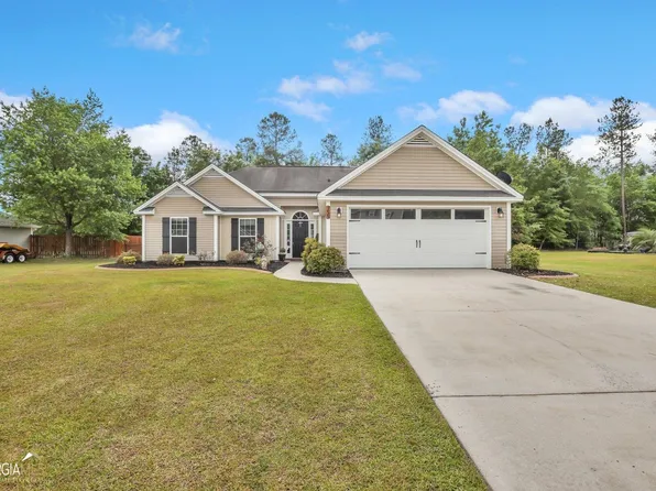 155 Abigail Cir, Ellabell, GA 31308