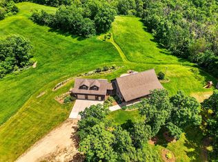 S11346 Peck Rd, Spring Green, WI 53588