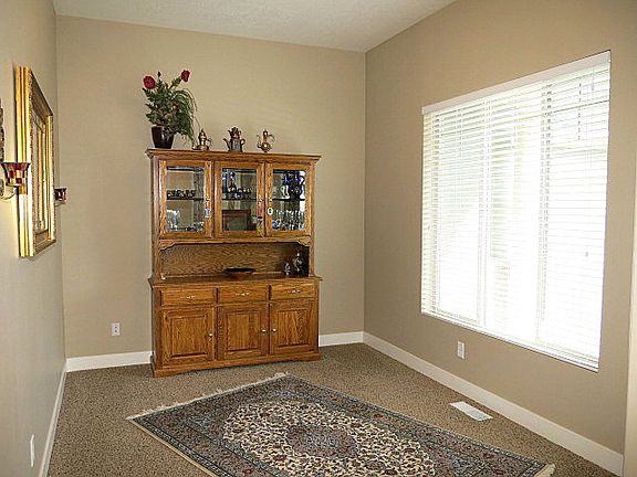 4th image of 3016 S Boulder Creek Ln
