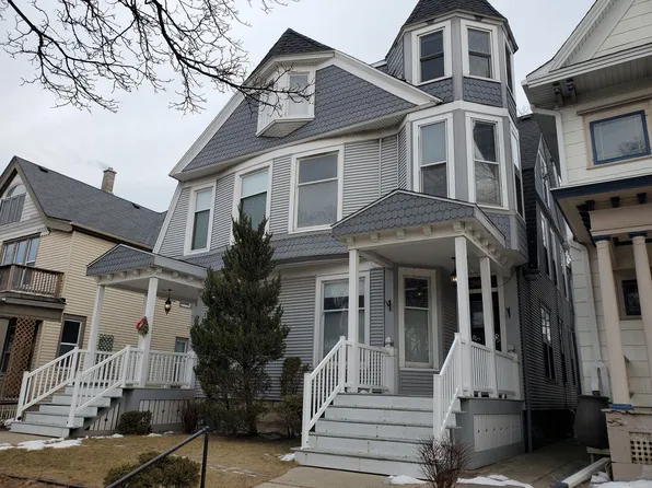 2054 N Cambridge Ave, Milwaukee, WI 53202