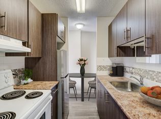 Kingston Tower, Calgary, AB T2R 0P9