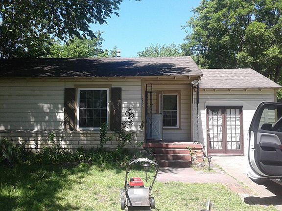 2nd image of 11003 Castolon Dr