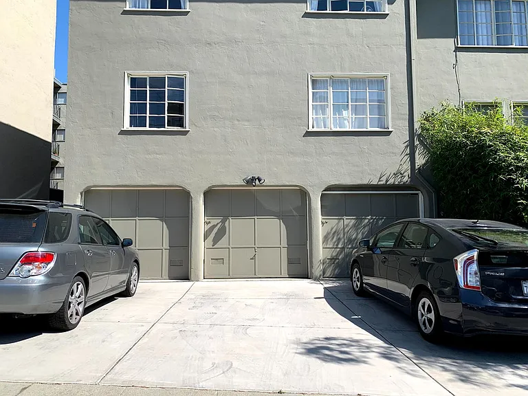 216 Lee St — Photo 25