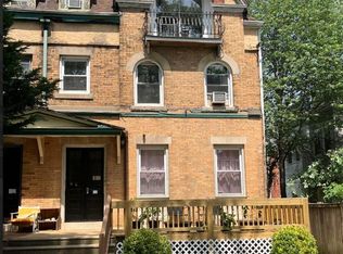 1127 S 48th St APT 3R, Philadelphia, PA 19143