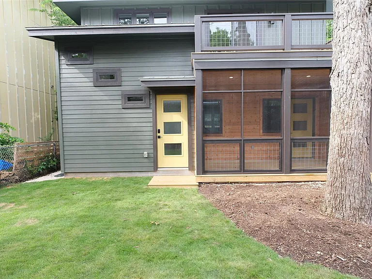 3116 Prado St #1 — Photo 16