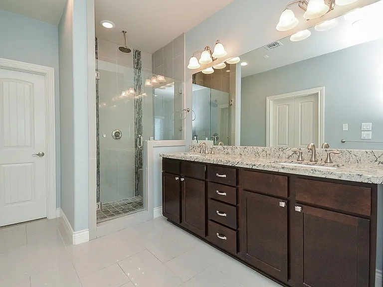 1610 Parker St — Photo 20