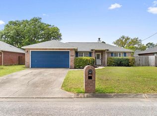 2657 Hidden Estates Cir, Navarre, FL 32566