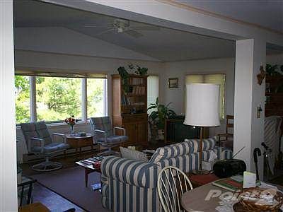 5th image of 3325 S Lakeview Ct
