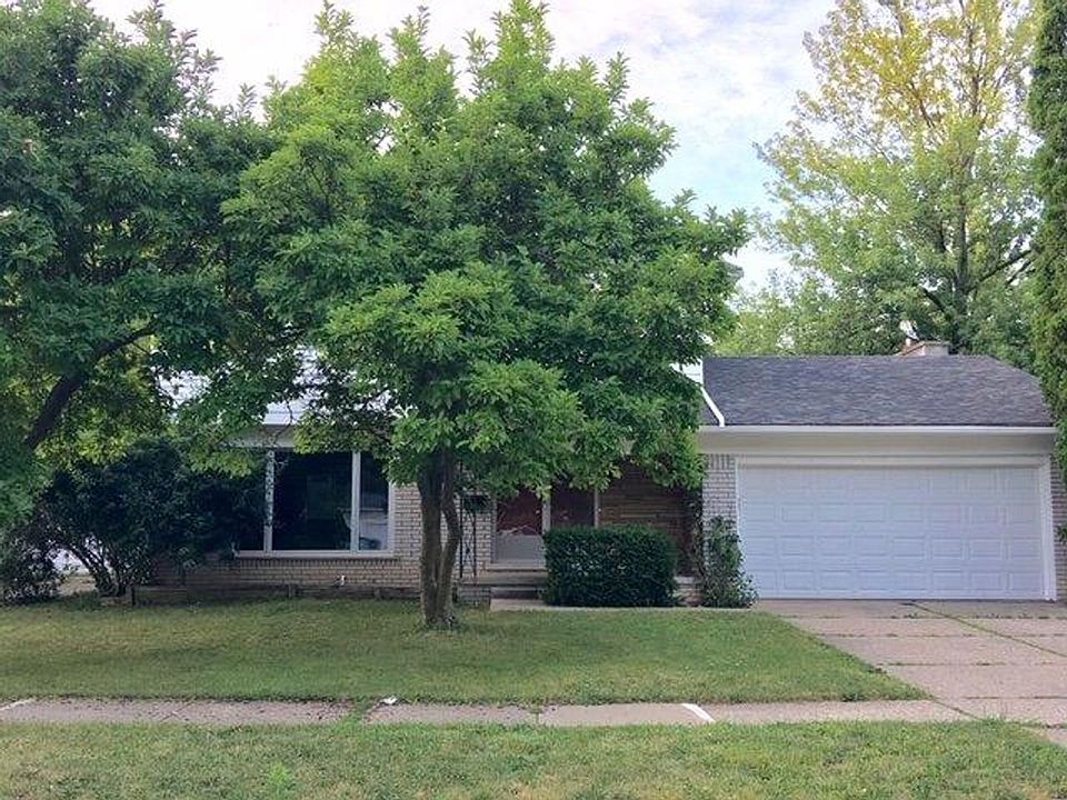 1st image of 2939 Aurora St