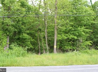 Shirley Rd, Charles Town, WV 25414