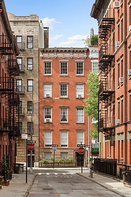Sold by Douglas Elliman | media 6