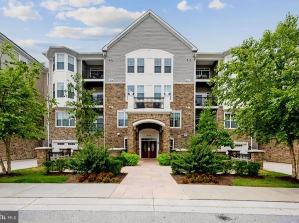 625 Quarry View Ct #308, Reisterstown, MD 21136