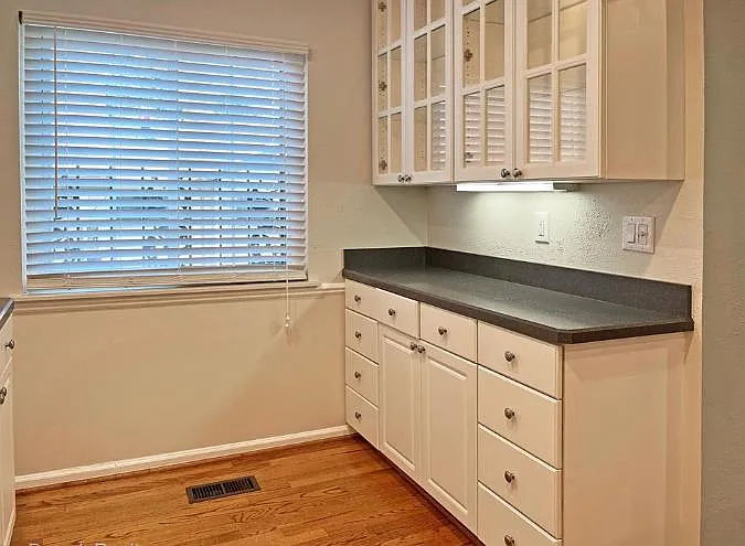 42160 Woodward Ave #42 — Photo 5