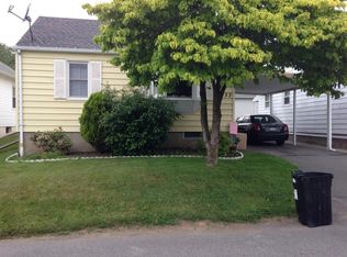 933 Narrow St, West Wyoming, PA