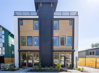 2427 NW 64th St #B, Seattle, WA 98107