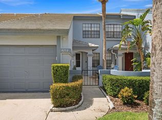 4253 Brentwood Park Cir, Tampa, FL 33624