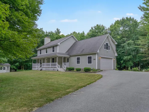 14 Rosewood Lane, New Gloucester, ME 04260